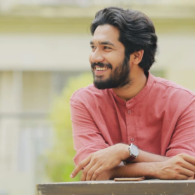 থাইল্যান্ডে নাটকের শুটিংয়ে স্কুটি দুর্ঘটনা, আহত খায়রুল বাসার 