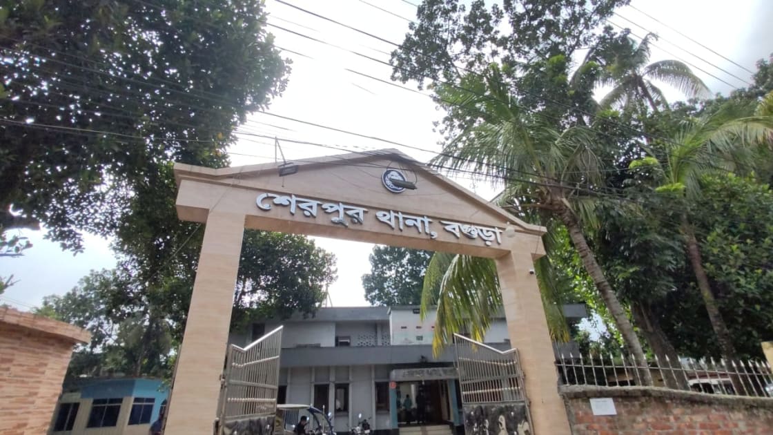 বগুড়া শেরপুরে গণধর্ষণের অভিযোগে গ্রেপ্তার ২