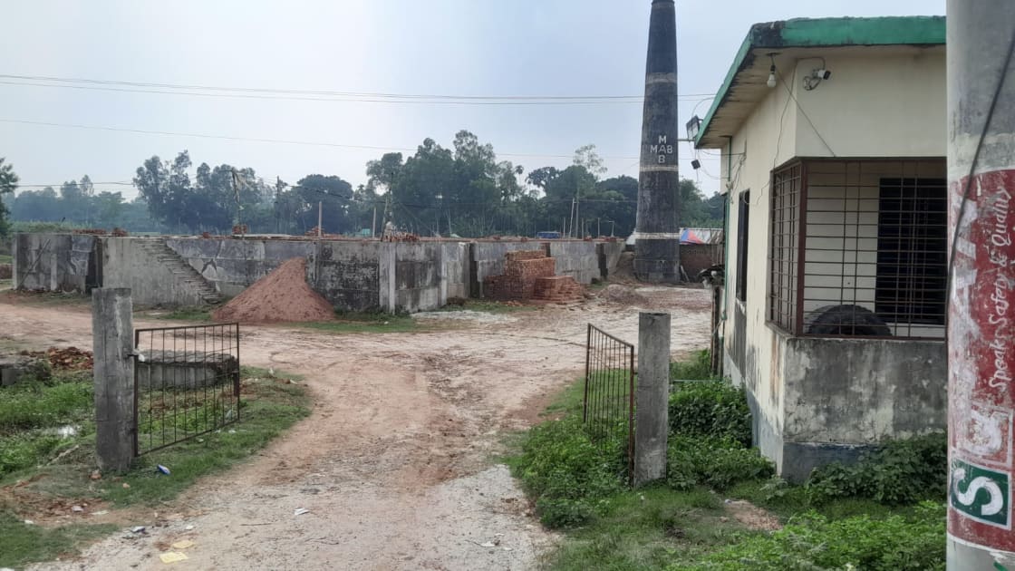 আদালতের নির্দেশে আয়শা ব্রিকসের কার্যক্রম চলমান