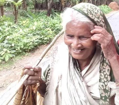 হরিপুরে মানসিক স্বাস্থ্য সমস্যায় থাকা পাগলদের  চিকিৎসা ও পুনর্বাসনের অভাবে রাস্তায় কাটাছেন দিন রাতভর।