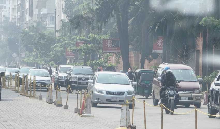 বসুন্ধরায় আবাসন বাড়ছে, বাড়ছে গাড়ি; বাড়েনি ফিলিং স্টেশন