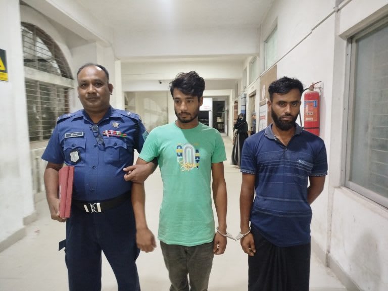 পঞ্চগড়ে গোপনে নারীর ভিডিও ধারণ করে ব্ল্যাকমেইলের অভিযোগে গ্রেপ্তার ২