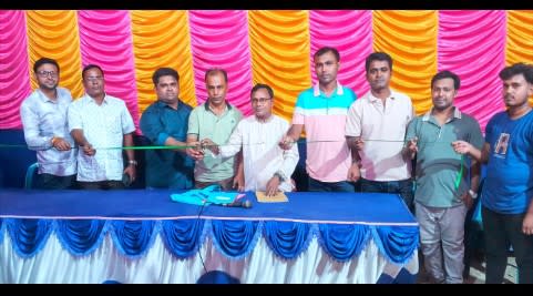 শেরপুরে শারদ সংগীতানুষ্ঠানের উদ্বোধন করলেন পূজা উদযাপন পরিষদের নেতৃবৃন্দ ‎
