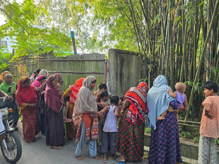 ড্রেনে কাপড়ে মোড়ানো নবজাতকের মরদেহ, রাজারহাটে হৃদয়বিদারক দৃশ্য
