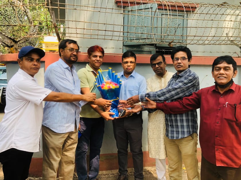 শেরপুরে সন্মিলিত সাংস্কৃতিক জোটের পক্ষ থেকে ইউএনও'কে ফুলের শুভেচ্ছা